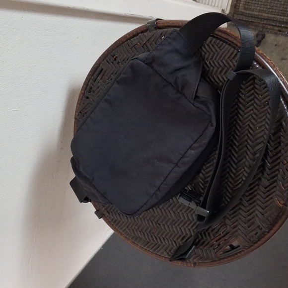 Lululemon Belt Bag - Picture 12 of 12